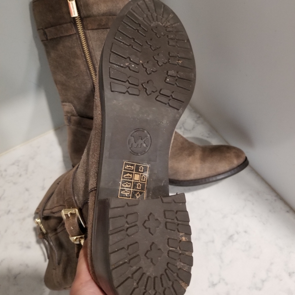 👢MICHAEL KORS LEATHER BOOTS - Picture 7 of 9